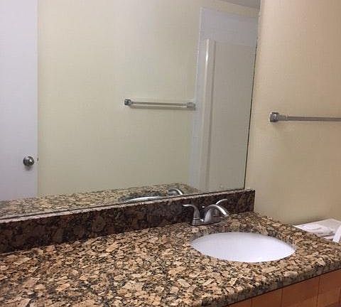 3rd image of 9120 Post Oak Ct