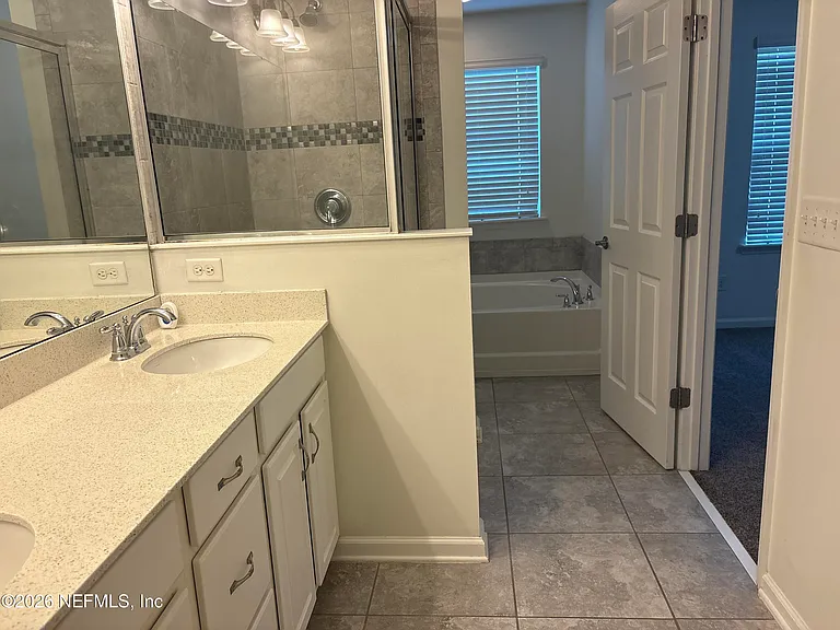 87 Nelson Ln — Photo 14