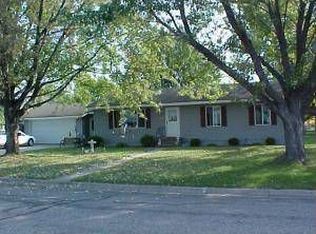 1120 4 1/2 Ave N, Sauk Rapids, MN 56379