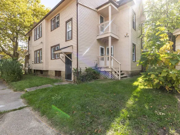 438 E 152nd St, Cleveland, OH 44110