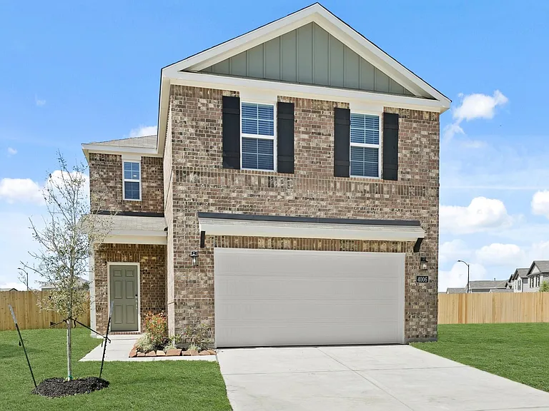 4006 Crowning Ct — Photo 1