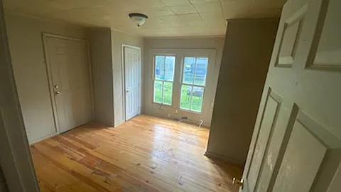 5112 Clayton Dr — Photo 8
