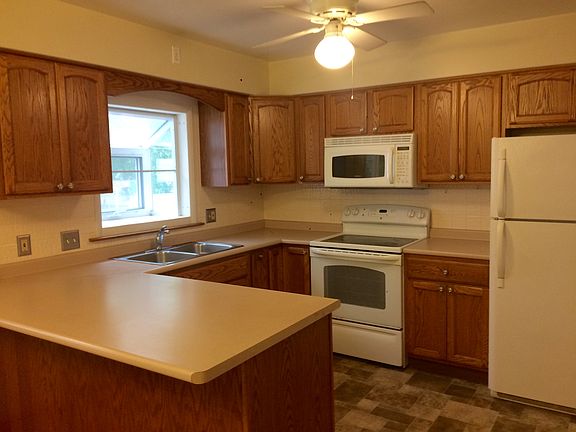 4th image of 276 Owosso Ave