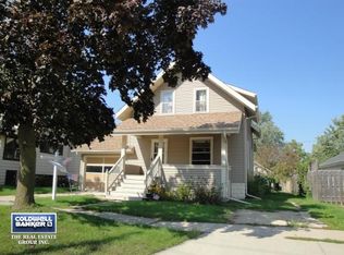 517 E Beacon Ave, New London, WI 54961