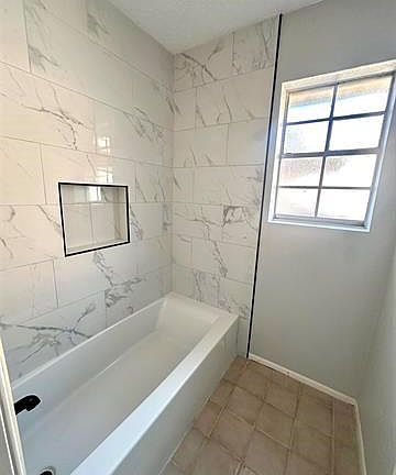 5th image of 4950 Avie Ln