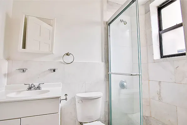 Rented by Platinum Properties | media 5