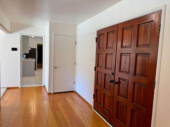 5th image of 16 Carisbrook Dr