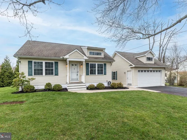 3657 Applebutter Rd, Fountainville, PA 18923