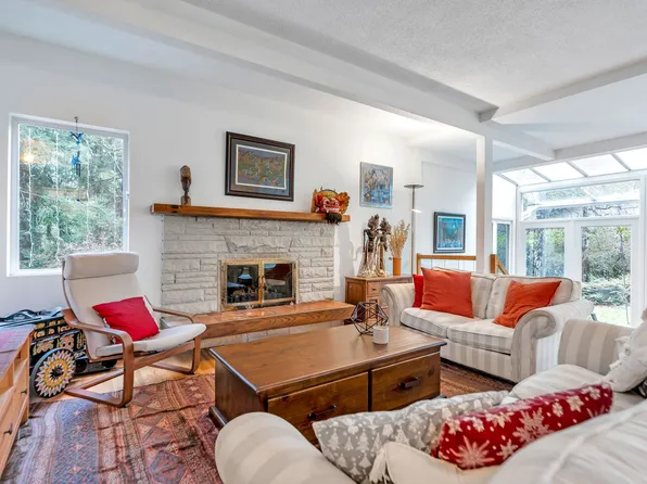 4890 The Dl, West Vancouver, BC V7W 1K3