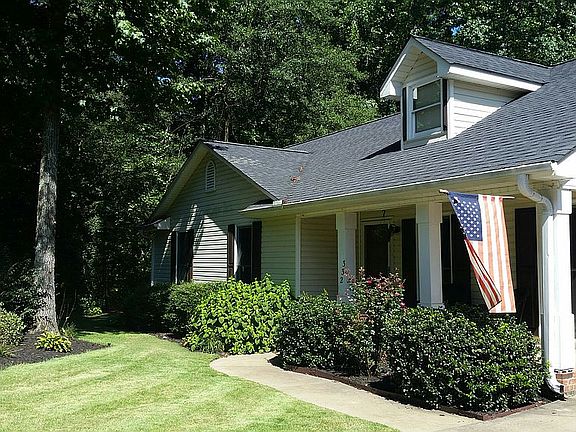 2nd image of 332 Courson Ct