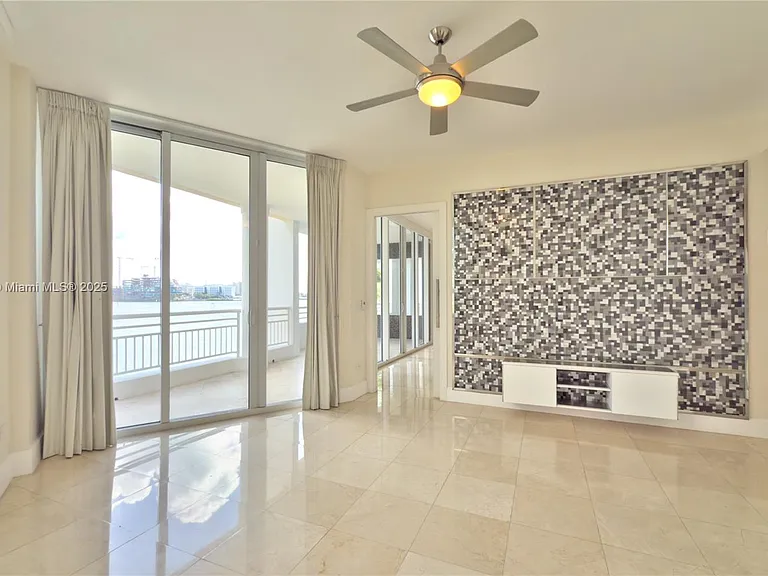848 Brickell Key Dr #306 — Photo 14