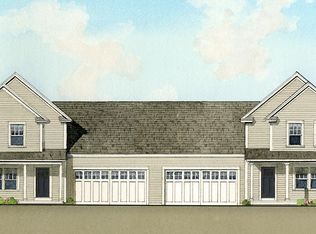 91 Falcon Crest Dr #9, Gorham, ME 04038