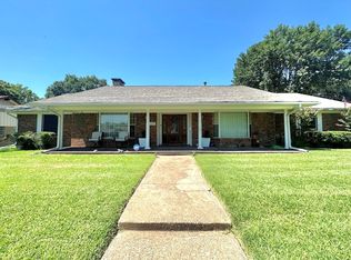 1601 Yarborough Dr, Sherman, TX 75092