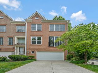 11479 Waterhaven Ct, Reston, VA 20190