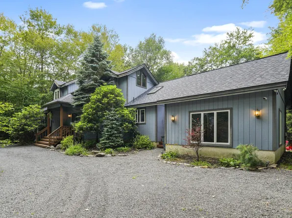 1200 Deer Trail Rd, Pocono Pines, PA 18350