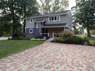 6854 Club Rd, Perry, NY 14530