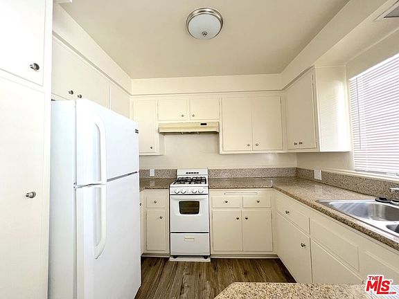 3rd image of 541 S Madison Ave #6