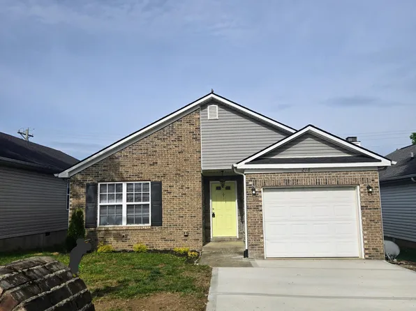 218 Christopher Dr, Nicholasville, KY 40356