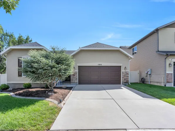 1016 N Skipton Dr, North Salt Lake, UT 84054