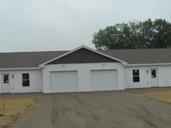 18 A or B Thurlow Drive, Oxford, ME 04270