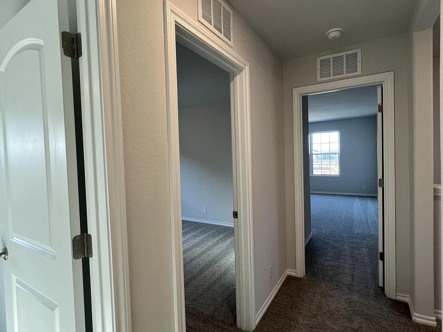 14611 Flatiron Cliff - 1 — Photo 3