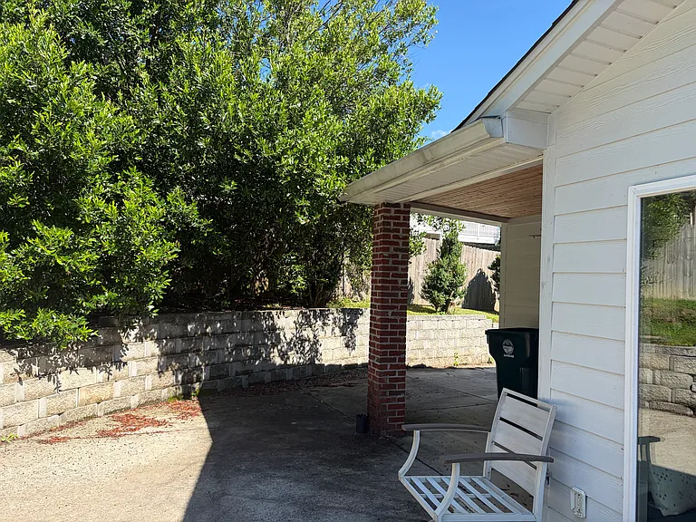 7017 Palermo Dr — Photo 36