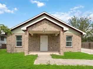 217 Armstrong St, Houston, TX 77029