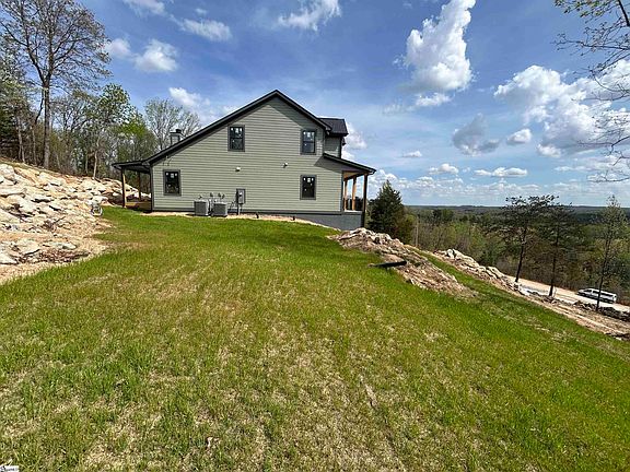 3rd image of 446 N Glassy Mountain Rd