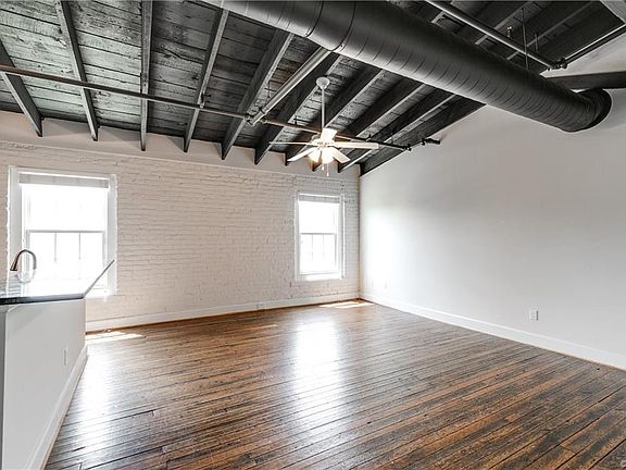 3rd image of 407 S Cherry St APT 304