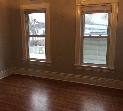 2nd image of 724 Lemoyne Ave #2