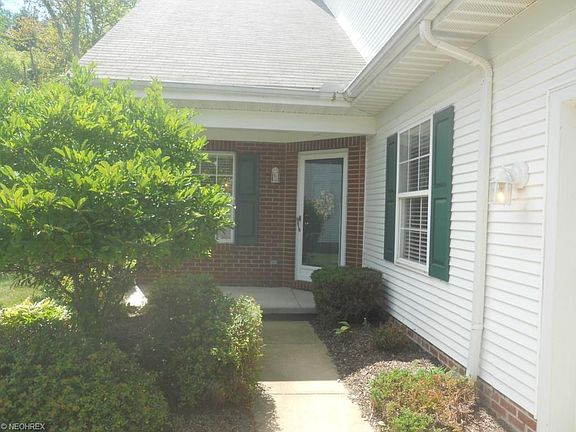 2nd image of 729 Elmwood Point