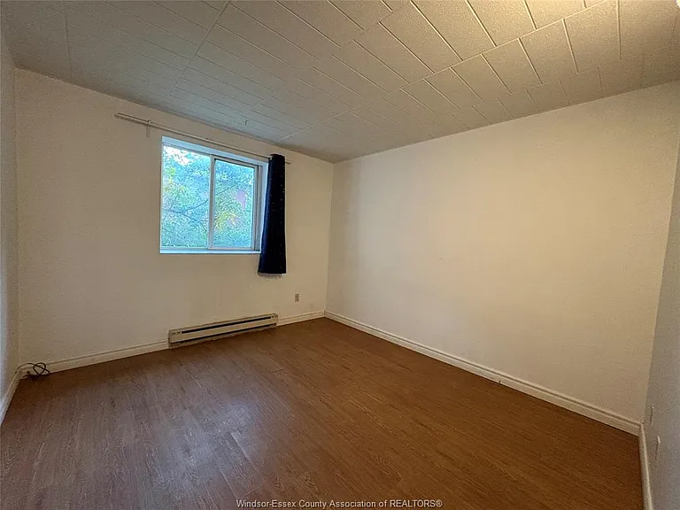 3044 Sandwich St #202 — Photo 15