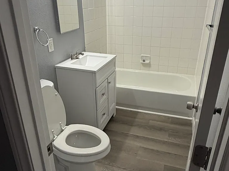 324 W Cleveland Ave #1-5-8 — Photo 9