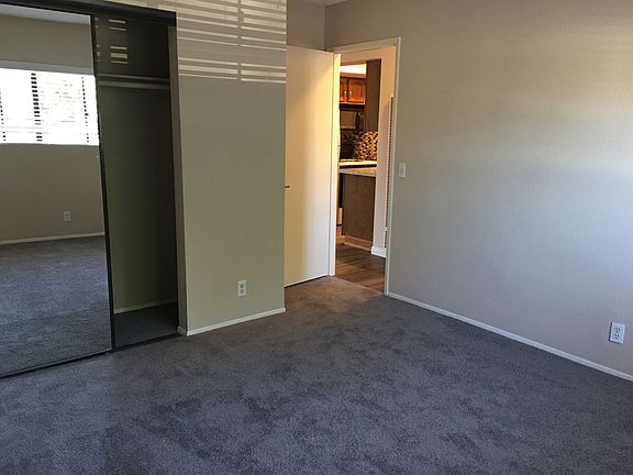 4th image of 3821 Arizona St #5
