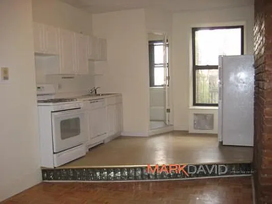 Rented by Mark David | media 17