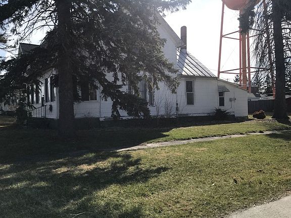 3rd image of 121 W Kemmerling St