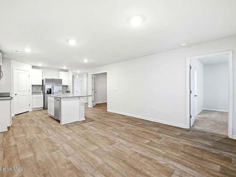 1636 Bellamy Place Dr — Photo 12