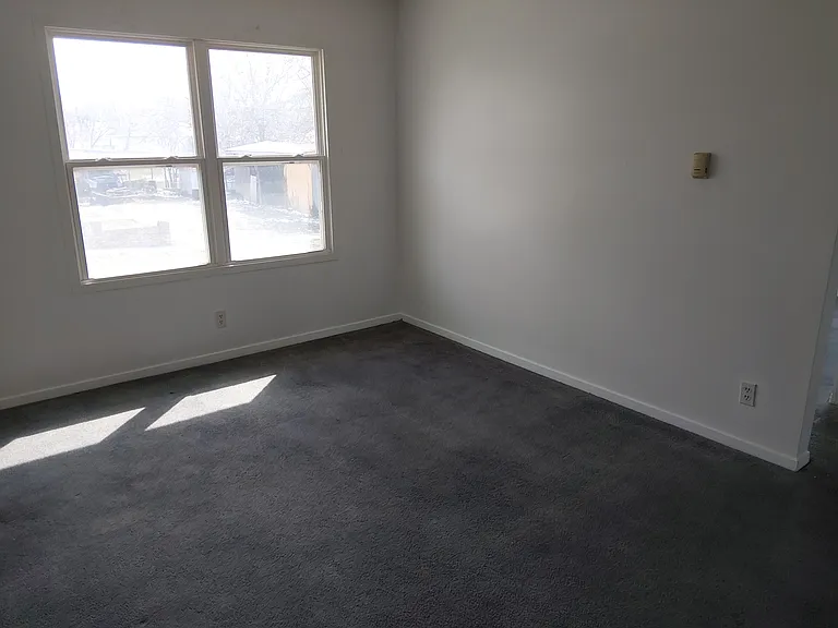 303 S State St #2-C — Photo 20