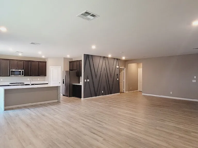 8745 Boa Vista Ave — Photo 5