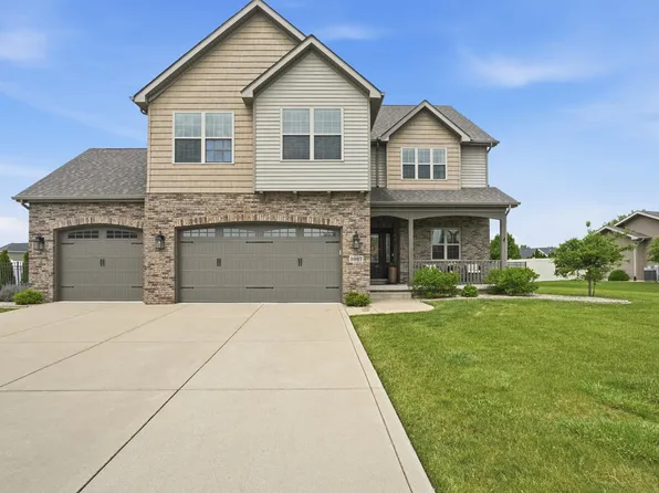 9967 Wisteria Ln, Saint John, IN 46373