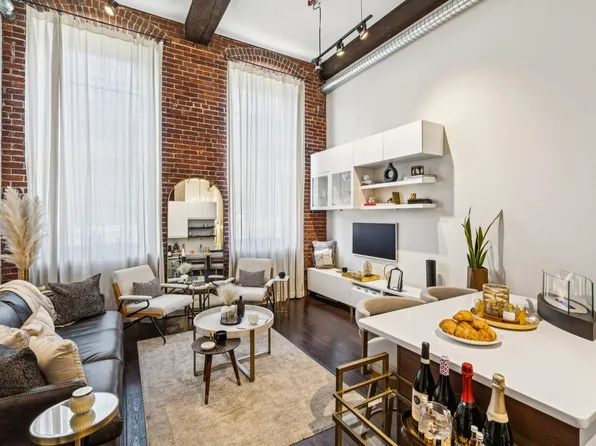 1350 Rosa L Parks Blvd APT 233, Nashville, TN 37208