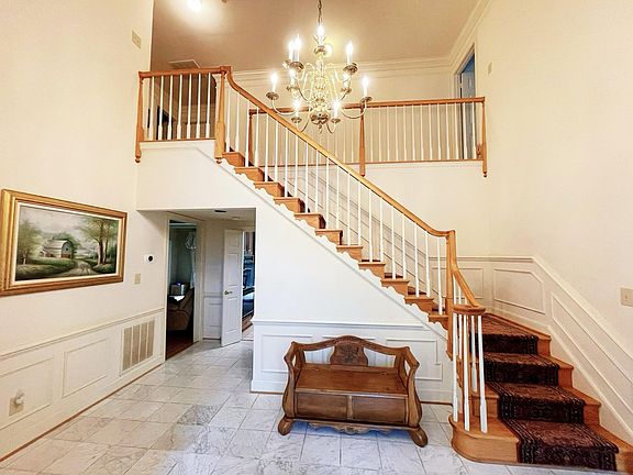 4th image of 10804 Willow Run Ct