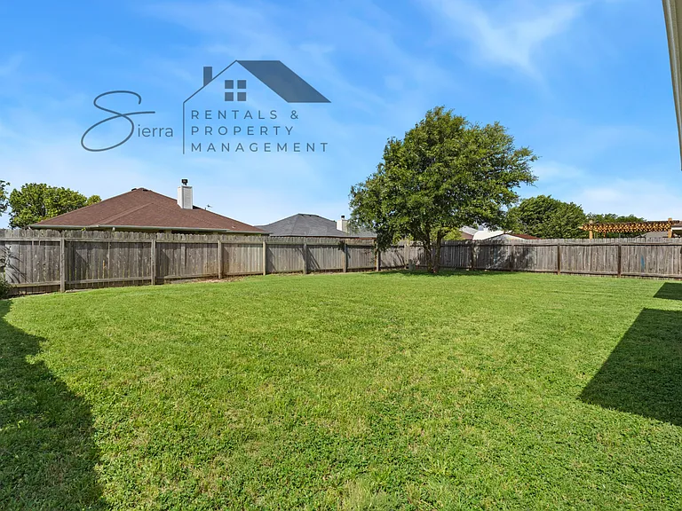 2304 Sandstone Dr — Photo 19