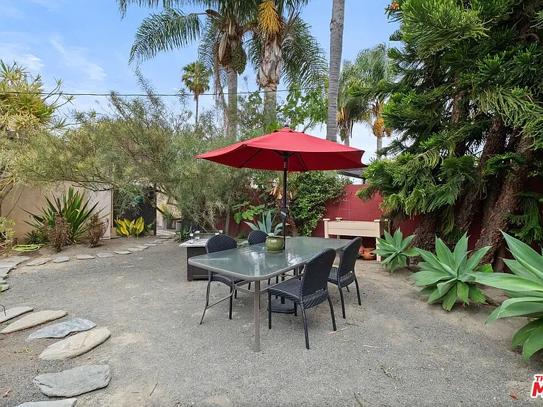 4043 Harter Ave — Photo 17