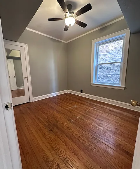 8045 S Champlain Ave #1 — Photo 6