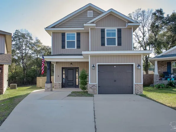 876 Smiley Cir, Pensacola, FL 32514