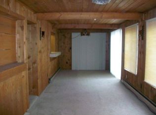 Fort St, Brownstown, MI 48173