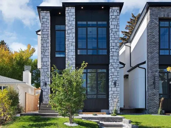 2221 E Halifax Cres NW, Calgary, AB T2M 4E1