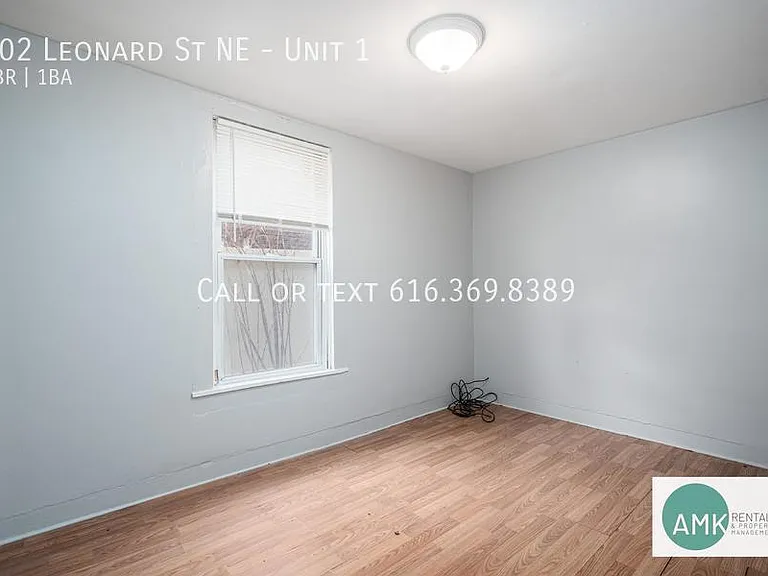 202 Leonard St NE #1 — Photo 5