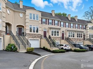 9 W Aspen Way, Matawan, NJ 07747